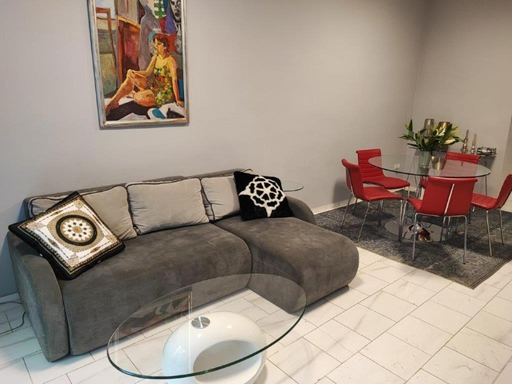 Central Vienna Apartment With Unique 40M2 City Garden & Self Check In Dış mekan fotoğraf