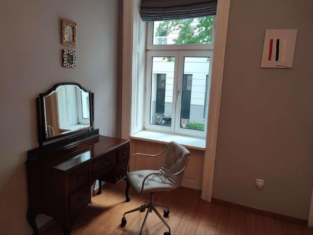Central Vienna Apartment With Unique 40M2 City Garden & Self Check In Dış mekan fotoğraf